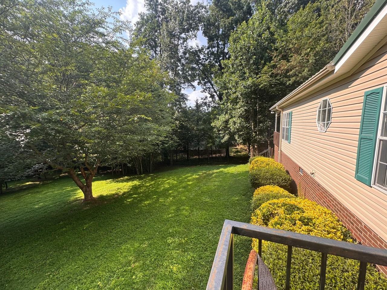 6777 Kerr Dr - Photo 2 of 50