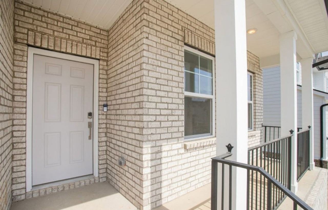 448 Jet Stream Dr - Photo 3 of 40