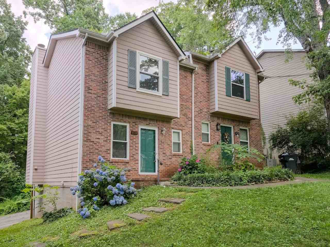 650 Shadywood Ln - Photo 2 of 25
