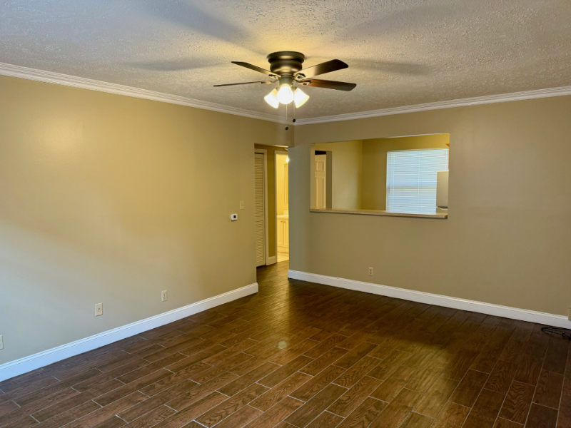 2305 Adams Ave #28