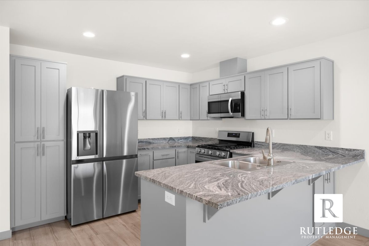 141 Bailee Way - Photo 3 of 16