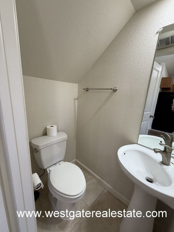703 Wood Sorrel Dr - Photo 6 of 13