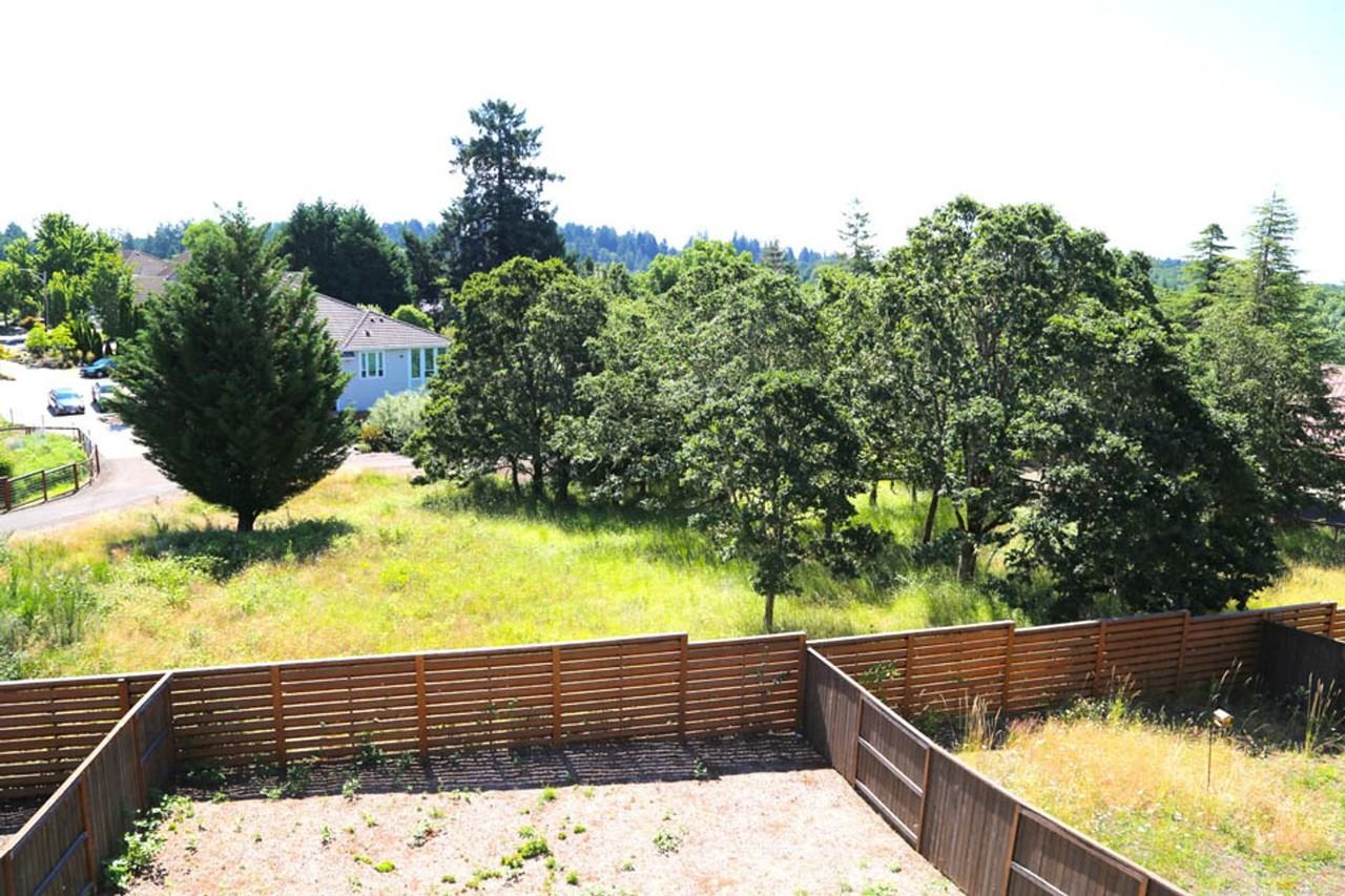 5004 Nw Lavender Cir - Photo 3 of 23