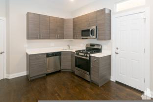 2943 W Diversey Ave #2E - Photo 1 of 1