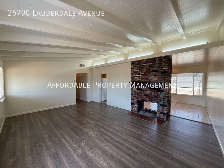 26790 Lauderdale Ave - Photo 3 of 20