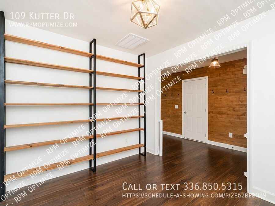 109 Kutter Dr - Photo 2 of 50