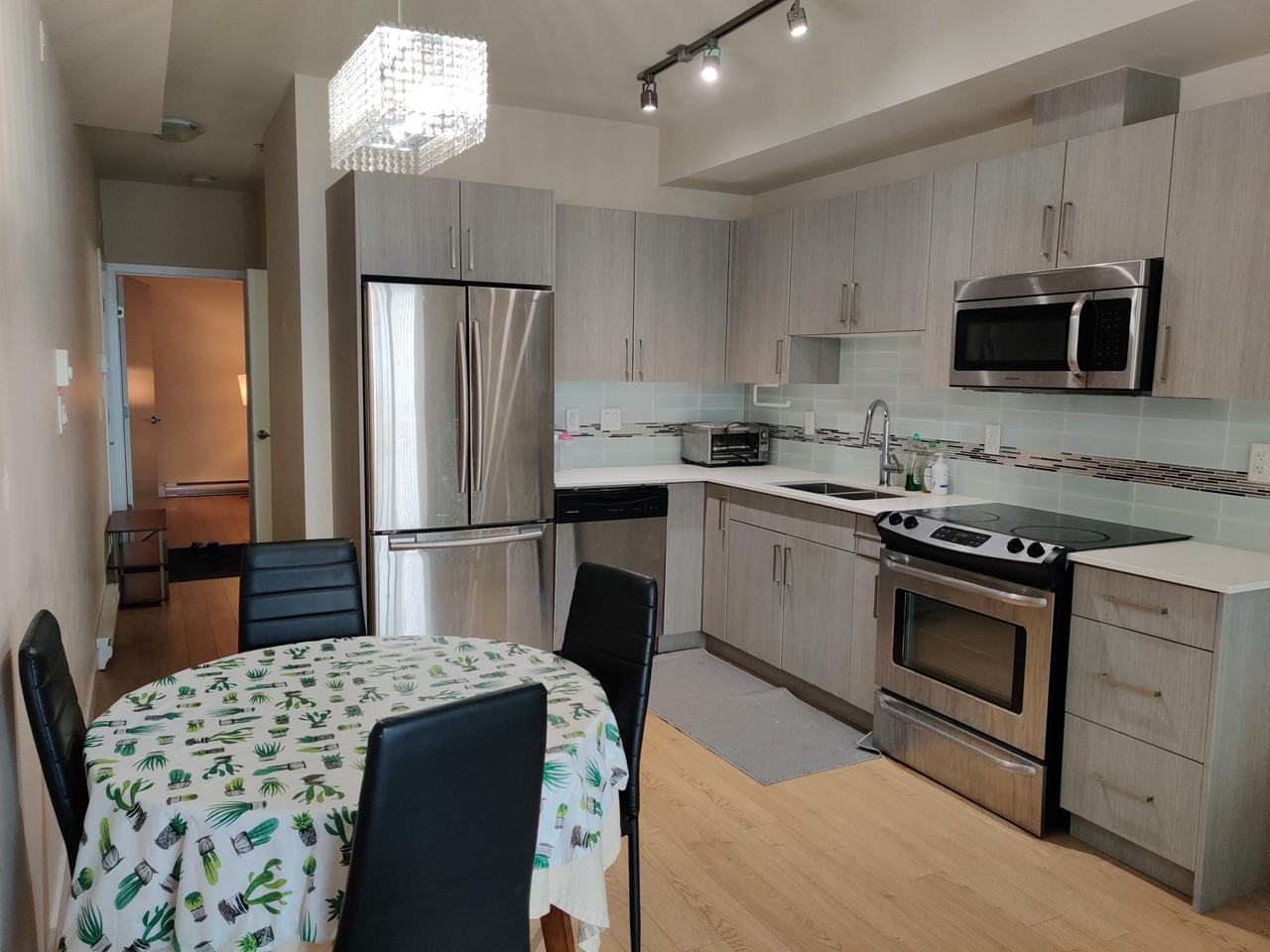 388 Kootenay Street #512 - Photo 3 of 6