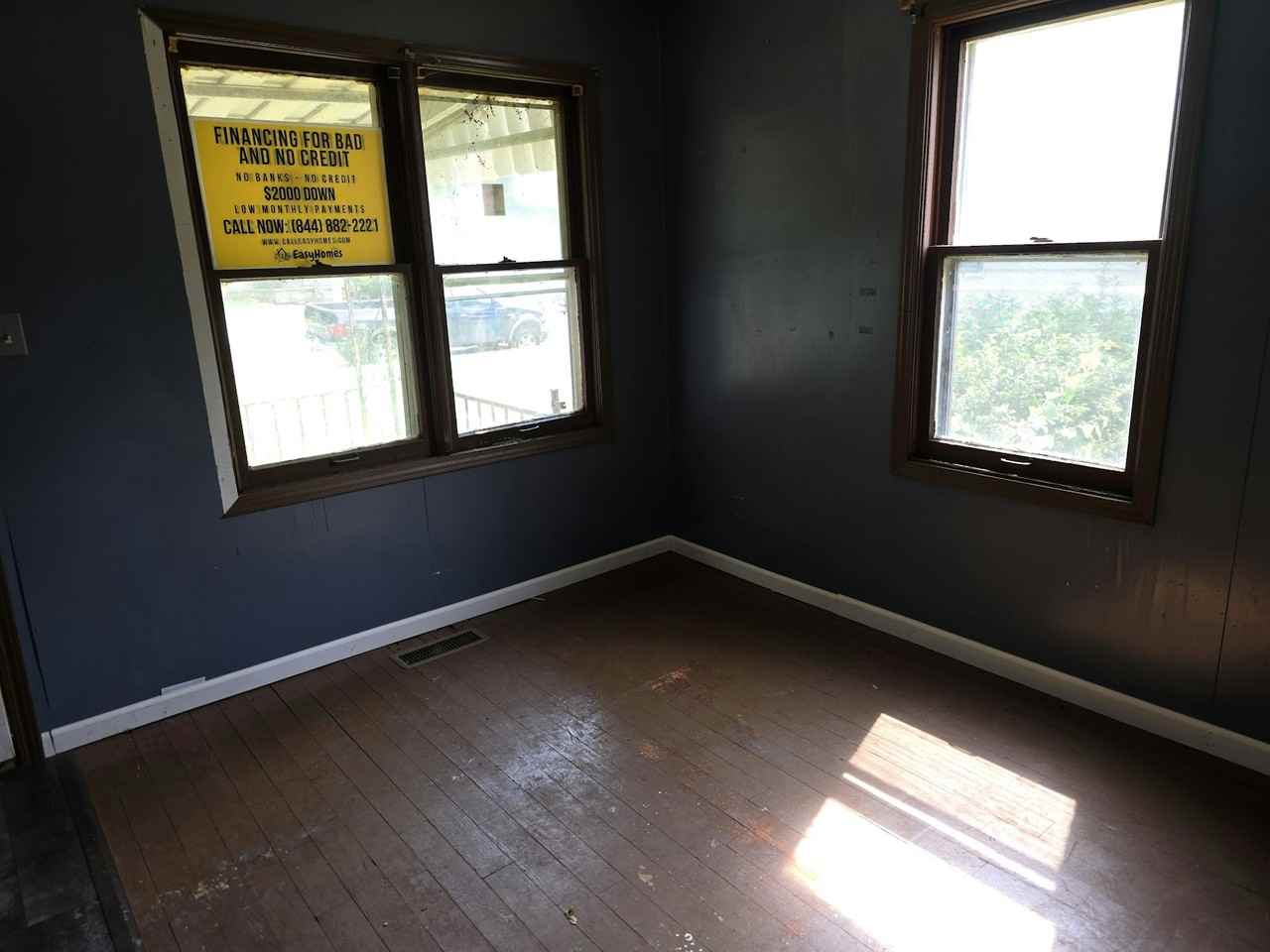 3031 West Meidroth Street - Photo 3 of 23