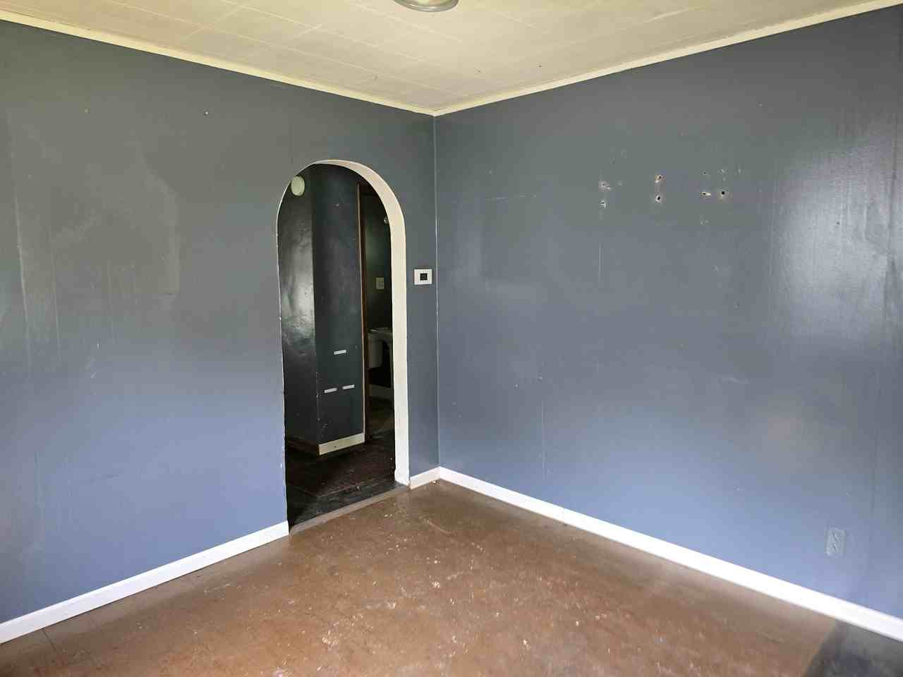 3031 West Meidroth Street - Photo 4 of 23