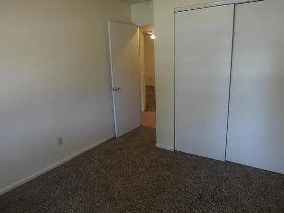 4787 Sunvalley Drive - Photo 5 of 16