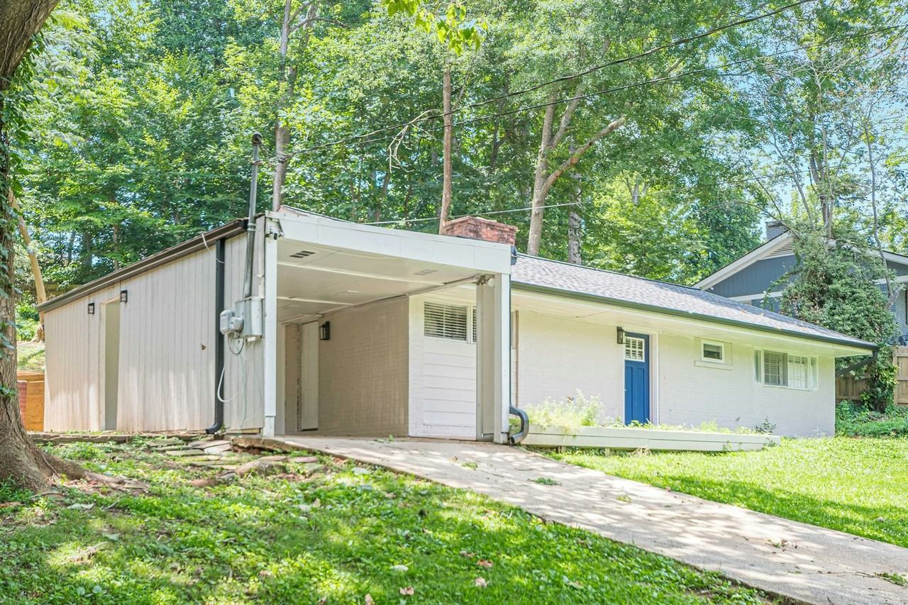 2018 Bramblewood Dr Ne - Photo 2 of 29