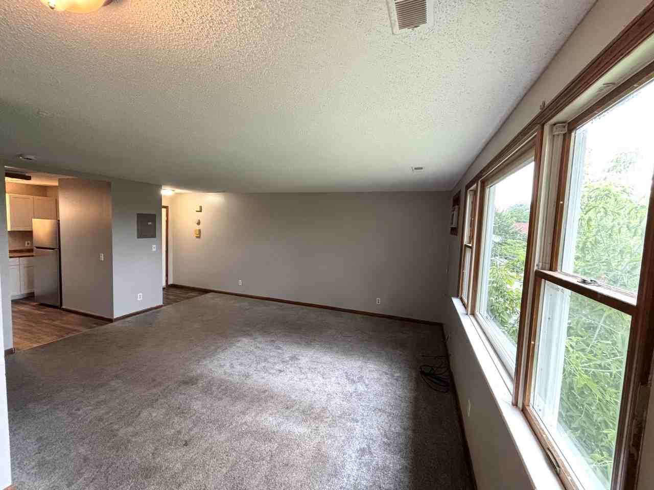 510-512 Oliver Street - Photo 2 of 18