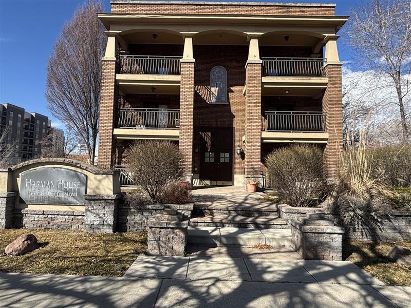 Harman House Studios - Photo 4 of 50