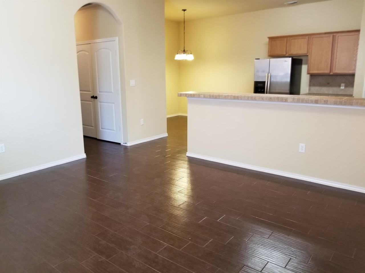 Brown Rock Drive 1023 - Photo 2 of 16