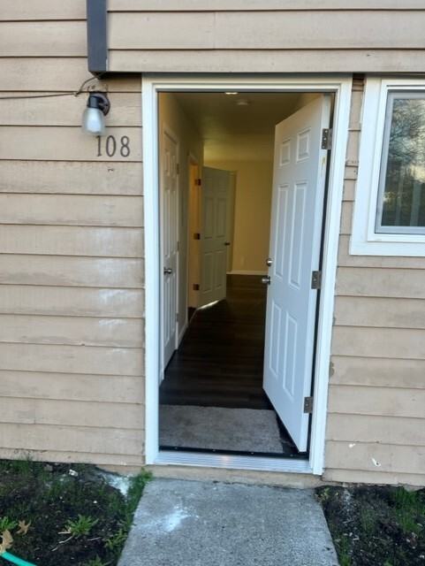 Maryland Garden Apartments - Photo 2 of 50