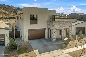 featured image of 829 E Monte Way