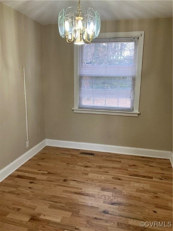 3710 Hargrove Avenue - Photo 4 of 35