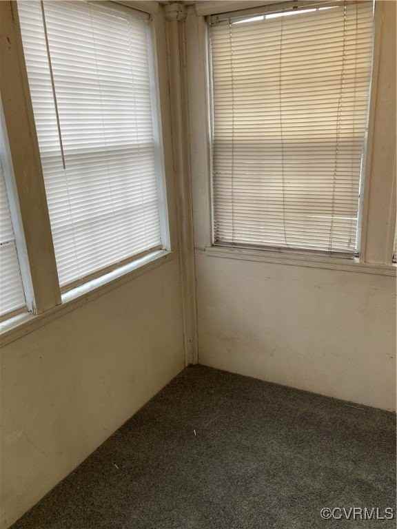 3710 Hargrove Avenue - Photo 6 of 35