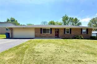 4932 Arrowview Dr - Photo 1 of 1