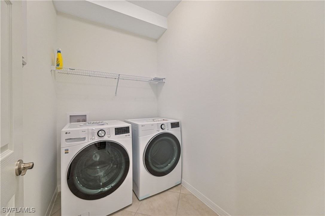 4466 Dutchess Park Rd - Photo 7 of 17