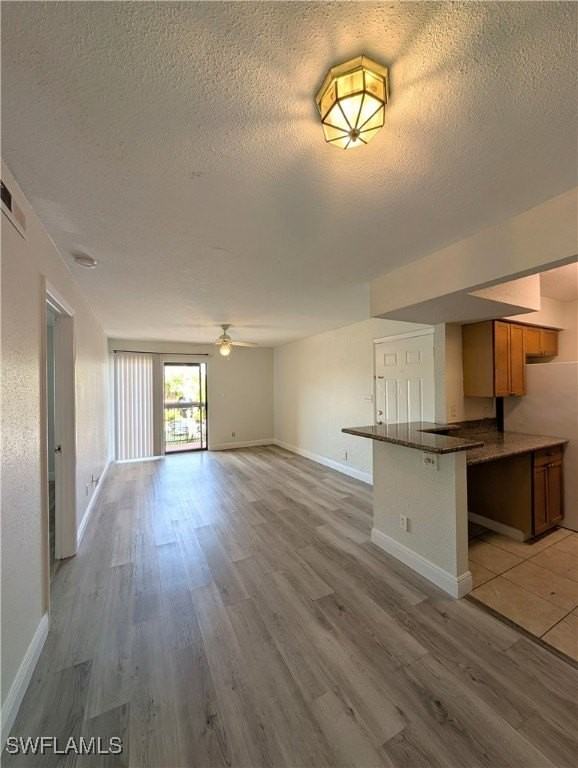 2855 Winkler Ave Apt 116 #116 - Photo 4 of 12