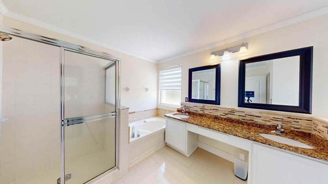 113 Canterbury Pl - Photo 7 of 8