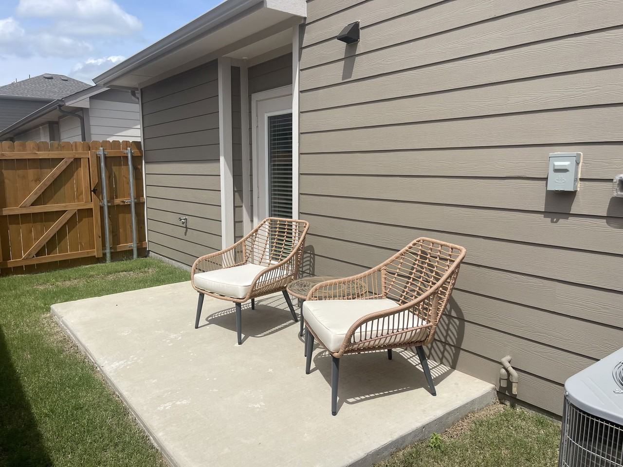 220 North Buddy Hayes Boulevard #023 - Photo 2 of 8