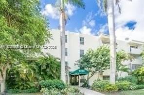 5838 Southwest 74th Terrace #106 - Photo 3 of 22