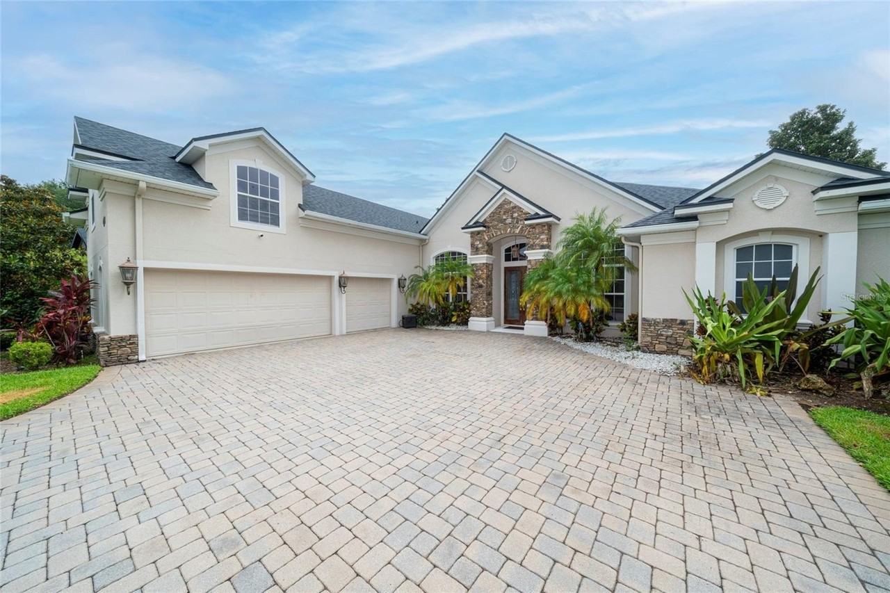 1624 Kennesaw Dr - Photo 2 of 33