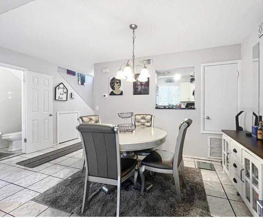 1350 Winter Green Way - Photo 3 of 16