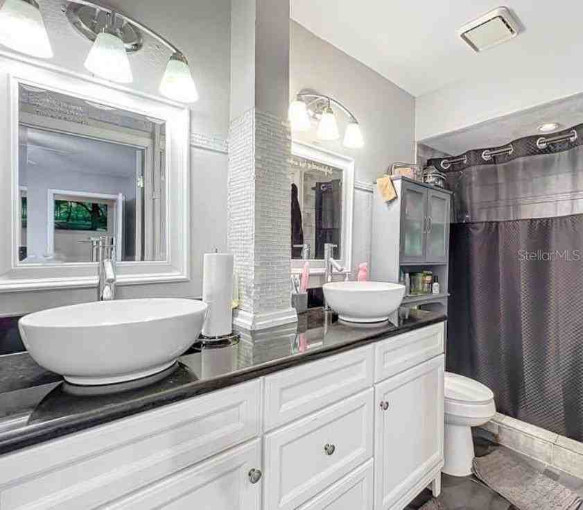 1350 Winter Green Way - Photo 7 of 16