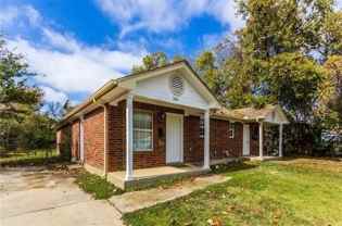 5018 Nell St - Photo 1 of 1