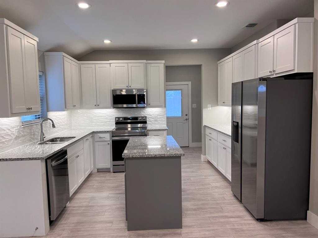 635 Friendship Rd - Photo 2 of 36