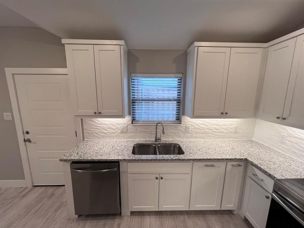 635 Friendship Rd - Photo 4 of 36