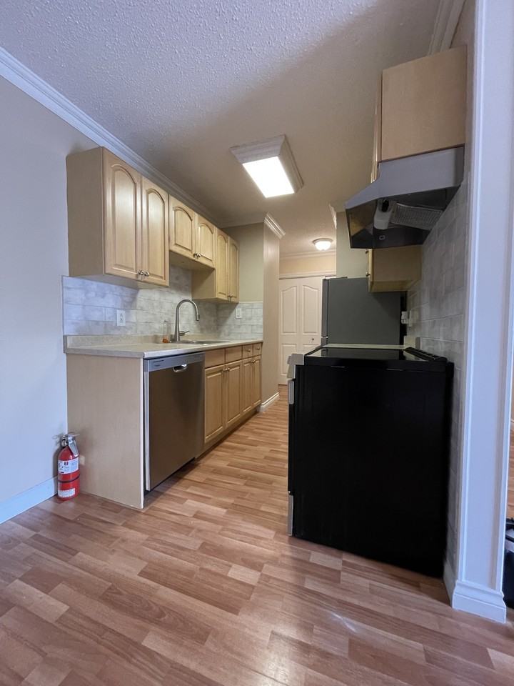 630 Clarke Rd #316 - Photo 3 of 15
