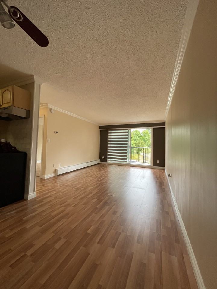 630 Clarke Rd #316 - Photo 5 of 15