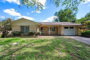 2903 College Cir - Photo 1 of 1