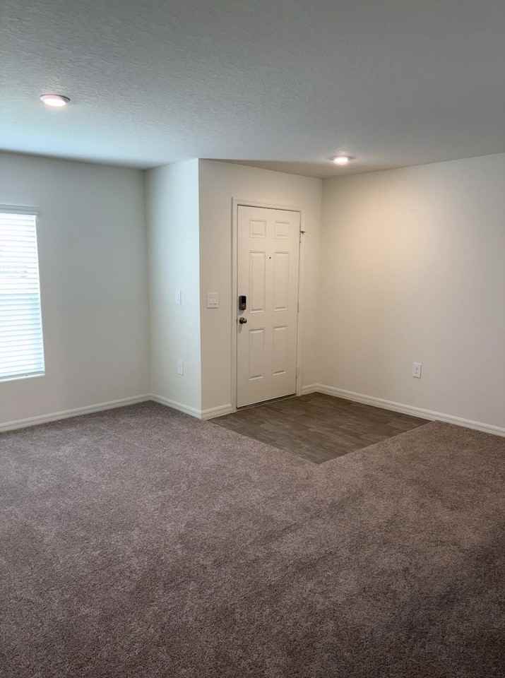 1617 Tibbets Street Southeast - Photo 4 of 23