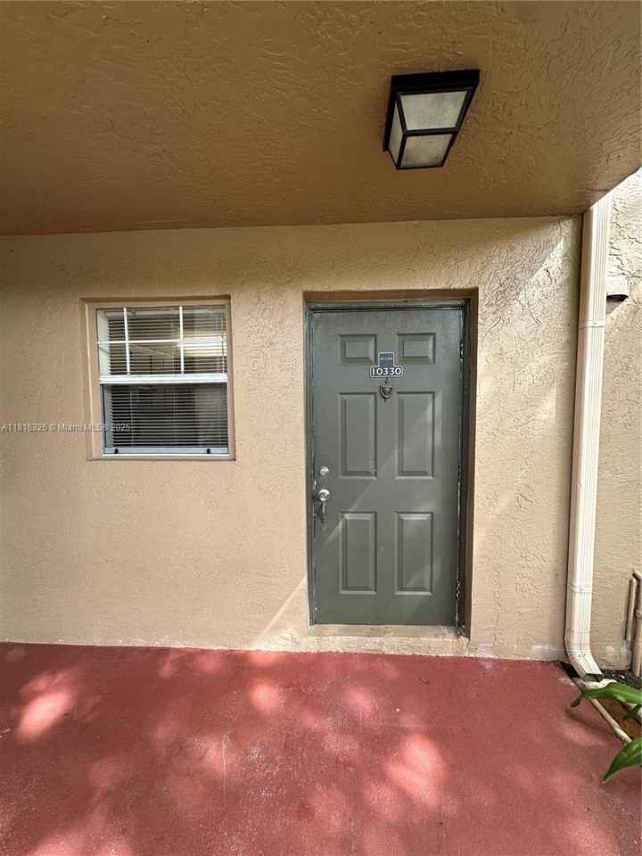 10330 Nw 8th St #104