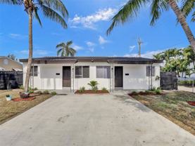 708 N 20th Ct #1-2 - Photo 1 of 1