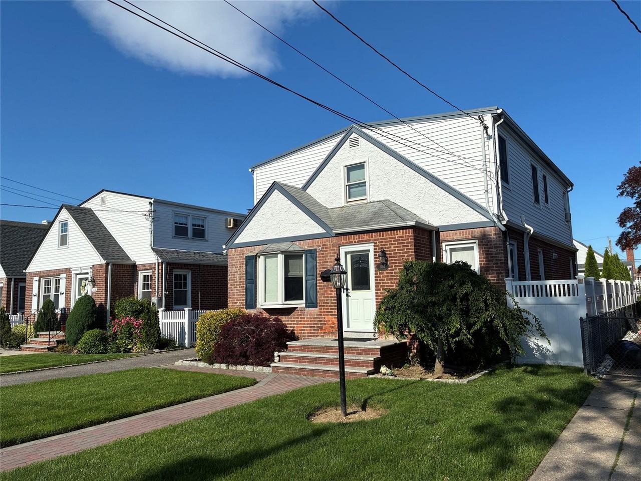 100 Carl Ave - Photo 2 of 13