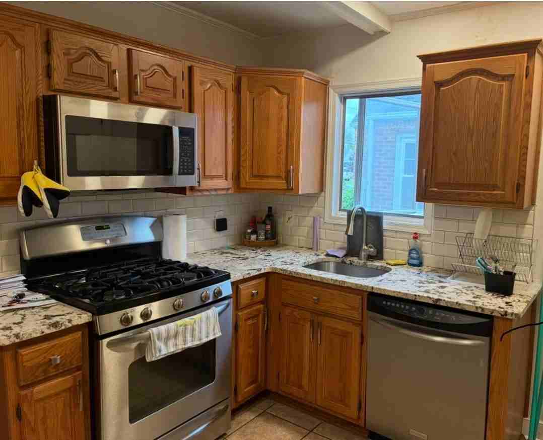 100 Carl Ave - Photo 3 of 13