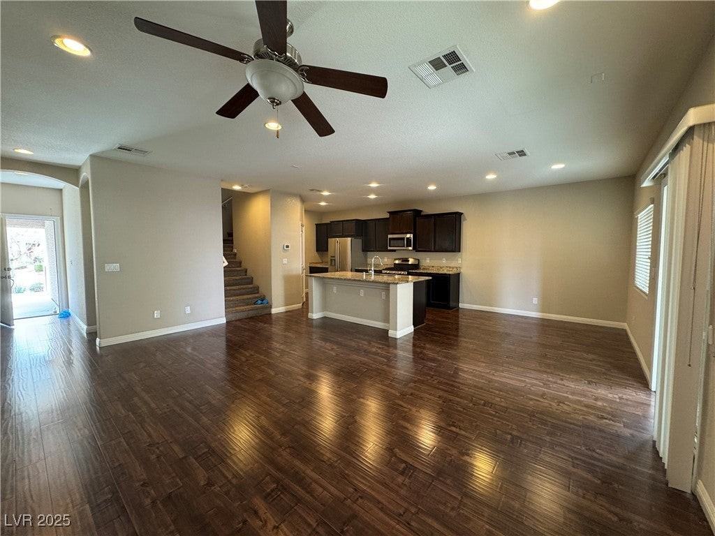 2860 Glass Vine Ct - Photo 4 of 41