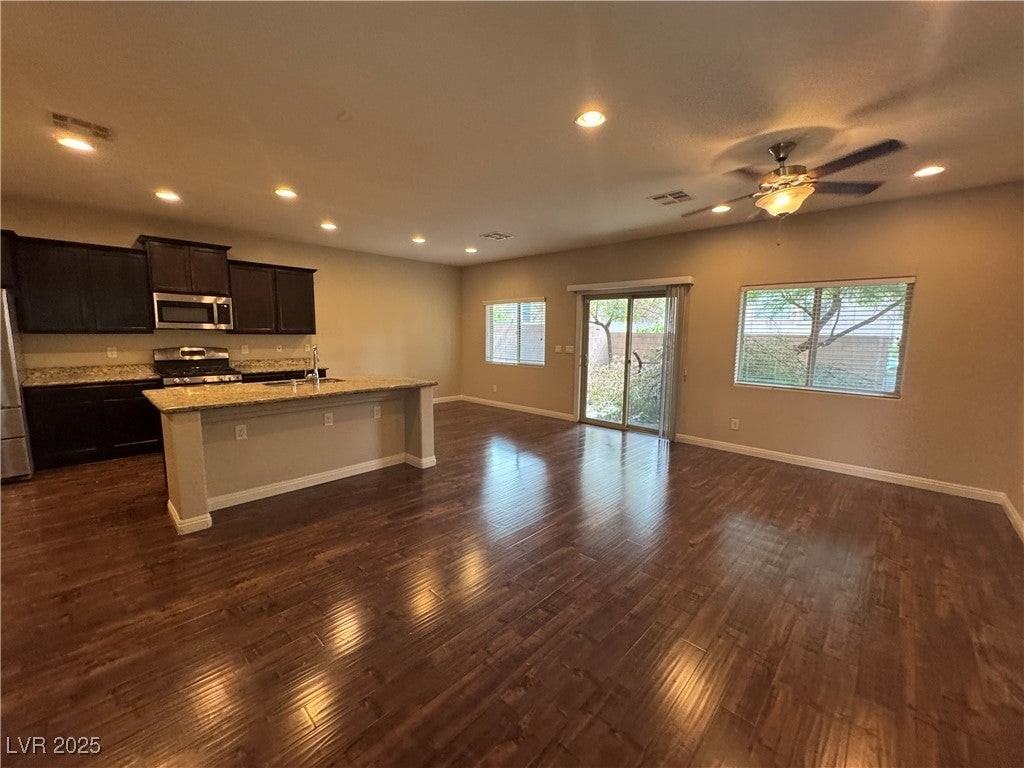 2860 Glass Vine Ct - Photo 5 of 41