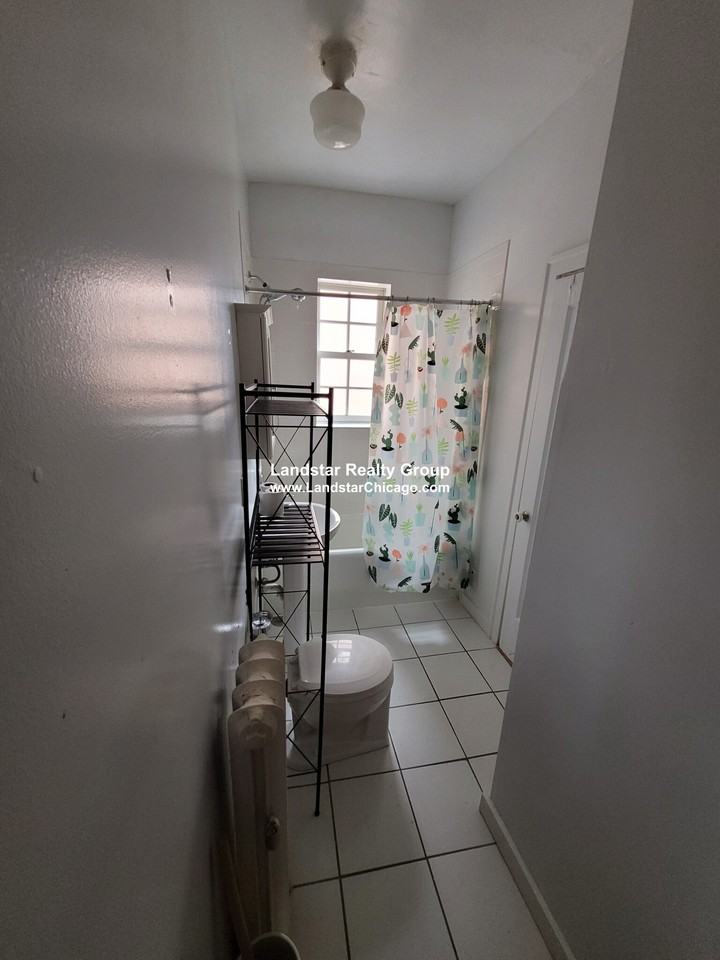 1456 Oak Ave #2N - Photo 6 of 13