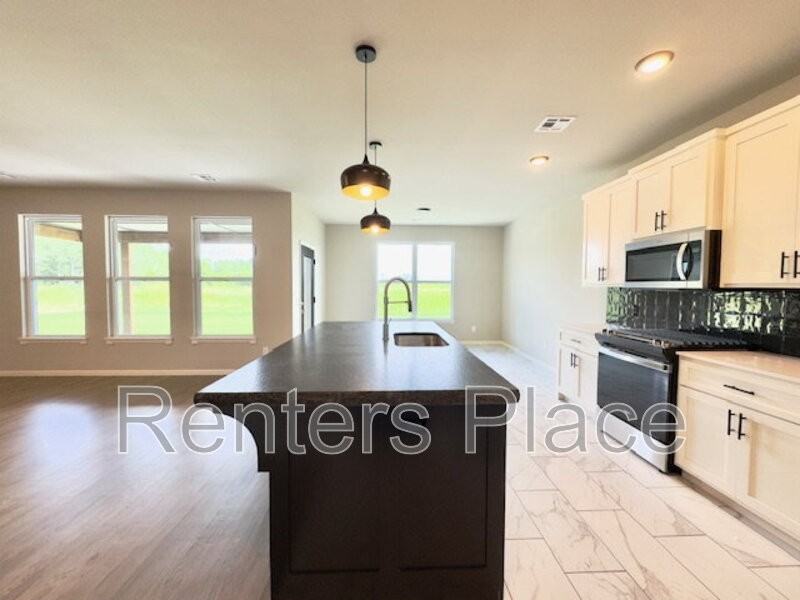 10412 E 132nd St S - Photo 2 of 22