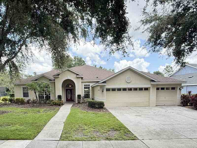 15224 Kestrelrise Dr - Photo 2 of 50