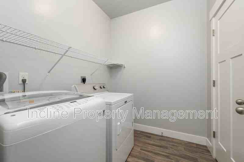 654 N Emery Ln - Photo 7 of 19