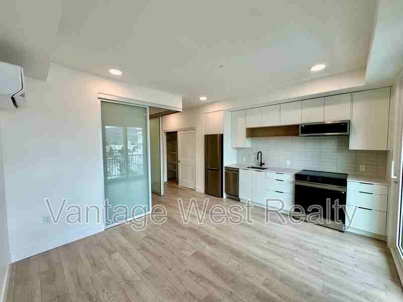 620 Coronation Ave Null - Photo 2 of 25