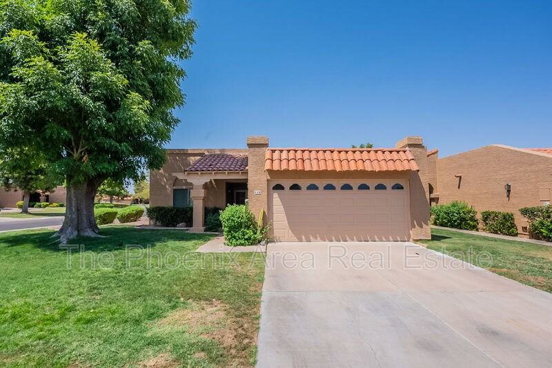 9128 E Gelding Dr - Photo 4 of 38